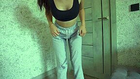 Amateur Curvy Babe In Jeans And Panties Experiences Desperation Pee On Sweatpants During Gym Workout