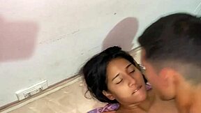 Le ordeño mis teta a mi hermanastra in lingerie and stockings