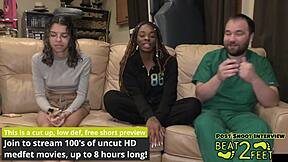 Oh Wow, Giggles Feet Get Sandy At The Beach On Beat2feet - Reup!