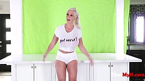 blonde milf's plan to squeeze cash outta- alura jensen