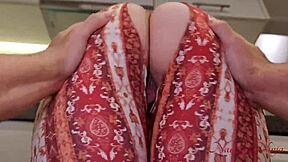 My curvy cleaner lady takes doggystyle creampie without protesting for extra tip