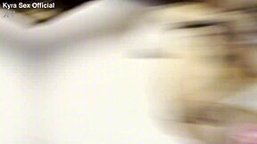 Meu namorado estava bravo e mandou eu enfiar a mão no cu e rasgar como eu sou obediente fiz a vontade dele