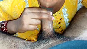 I love sucking big cock until cumshot fills my mouth