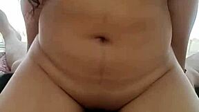 oye chica latina con tetas grandes rogando por anal en la uni