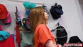 american flag catches memorial shoplifter 😲