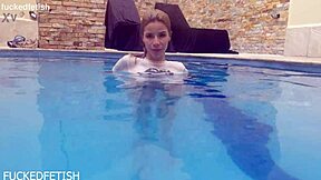 Wet Ashley Rose Spreads Asshole Poolside Like Fuck Doll