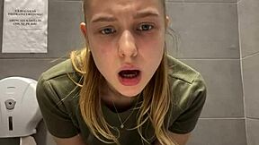 crazyyy im squirtin in public with huge cock dildo fuckin my fat teen bbw pussy outdoors