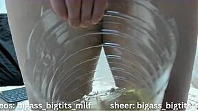 Colombian BBW Milf's Huge Pussy Lips Squirt in Pee Fetish Solo