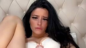 Horny American College Exchange Student Teases Squirting Orgasm Webcam Solo