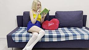 hey cutie that teaser student got tricked by tutor fucked hard in kitchen close up big pussy lips 😏🍆🔥