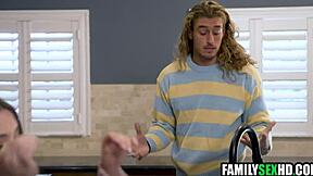 lucky stepson dives into stepmom's pussy then bangs stepsis too