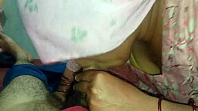 😍 indian bhabhi slurps big black cock deep for hot cum mouthful! 💦🍆