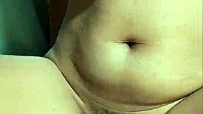 i love how mommy rides cock so damn good