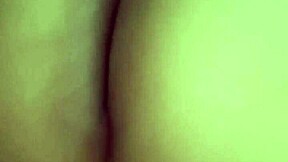 me masturbando mi concha peluda deseando tu verga gruesa y dura adentro