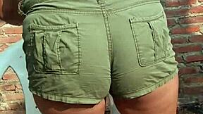 hot hermanastra nalgas beg for polla before roberto arrives