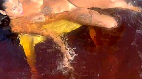 comi essa latina gostosa no mangueiral ate gozar dentro dela