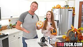 wanna know how to eat halloween pie harley loves pierce paris?