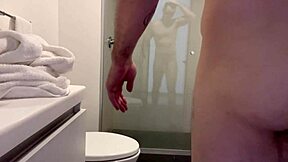 Petite 19yo dafne michelle backstage shower with acosta 🥵💦