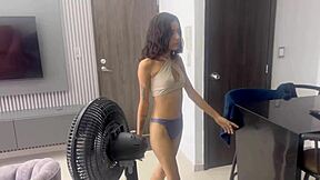 skinny colombian stepsis sneaks in catches me stroking to her pics