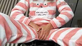 horny skinny teen 18+ fingers wet pussy hard till squirting orgasm 😩💦