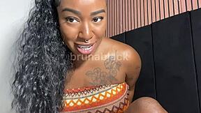 bet you can't hold back jerking to this horny latina teen's joi punheta