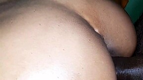 quieres ver como la vecina zorra se traga esa verga gorda?