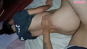 este hombre saborea mi vagina caliente jugosa hasta creampie total