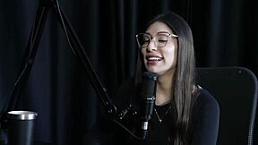 BDSM blonde Brazilian spills all in slutty interview with Melina Khalifa on Porn Cast Brazil part 3