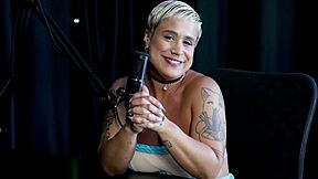 Blonde Joana Naked Takes Intense Massage After Man's False Promise All-Nighter Betrayal