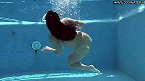 Does Jessica Lincoln's Pink Bikini Tease Underwater Pool Secrets?