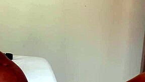 Amateur Couple: Deepthroating BBC to the Bottom Nysdel