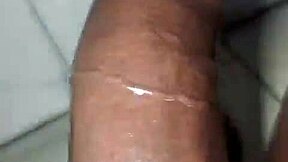 Wetjuicypussy1's juicy solo for african lovers only