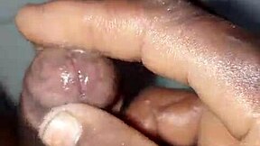 Wetjuicypussy1's juicy solo for african lovers only