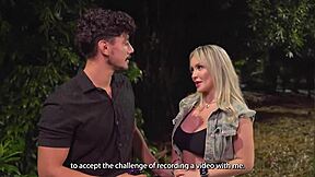 Colombian pornstar lures stranger to film raw fuck debut pov?