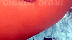 gostosa asiatica takes pirocudo negao bareback poolside at liberal pousada!