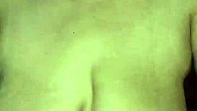 big boobs babe do ya like my huge tits n hairy pussy?