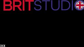 teacher eats out two curvy college pussies at party