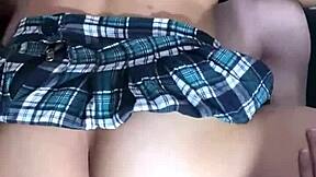 le como el coño apretado a la niñera de mis sobrinos