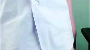 highschool girl spreads big pussy stuffs huge dildo on cam 😍🔥 wet af!!