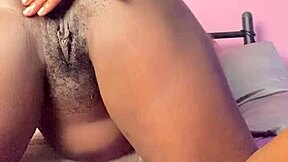 Gaping Queefing Pussy Spreads Wide