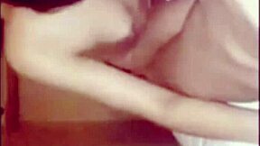 Desi teen blows boyfriend nude on video call