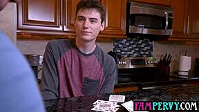 Milf's huge tits fix stepsons' fight in 3some 😍🍆💦