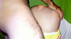 cogiendo con mi ex... me dejo al saber que subo videos xxx, miren mi coño lindo y nalgas firmes!