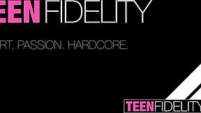 Carmen Rae's Petite Body Filled With Hot Creampie Jizz