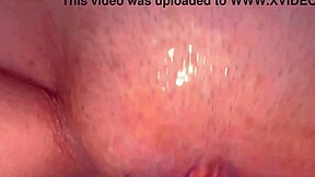 amateur explores pussy 294 days post virginity loss