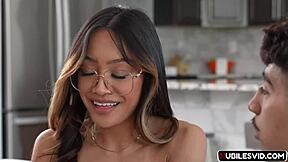 Asian nurse chats breeding skills with Mexican patient online