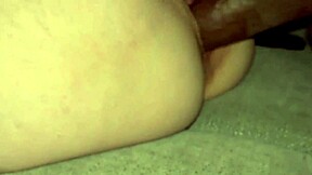 Tiny teen's pussy overflows with BBC creampies this Christmas?