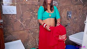 newlywed pinki bhabhi strips saree in bathroom for hard fuck and creampie??