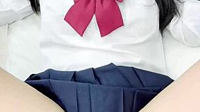 AMATEUR TIKTOKER CUTIE GETS HER PETITE PUSSY LICKED SO GOOD!