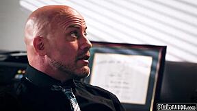 Secretary Deepthroats Boss's Monster Cock Rough Fuck